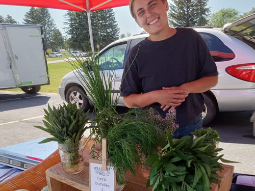 Kalispell Farmers Market - Vendors Food Fun Art Produce - Kalispell MT